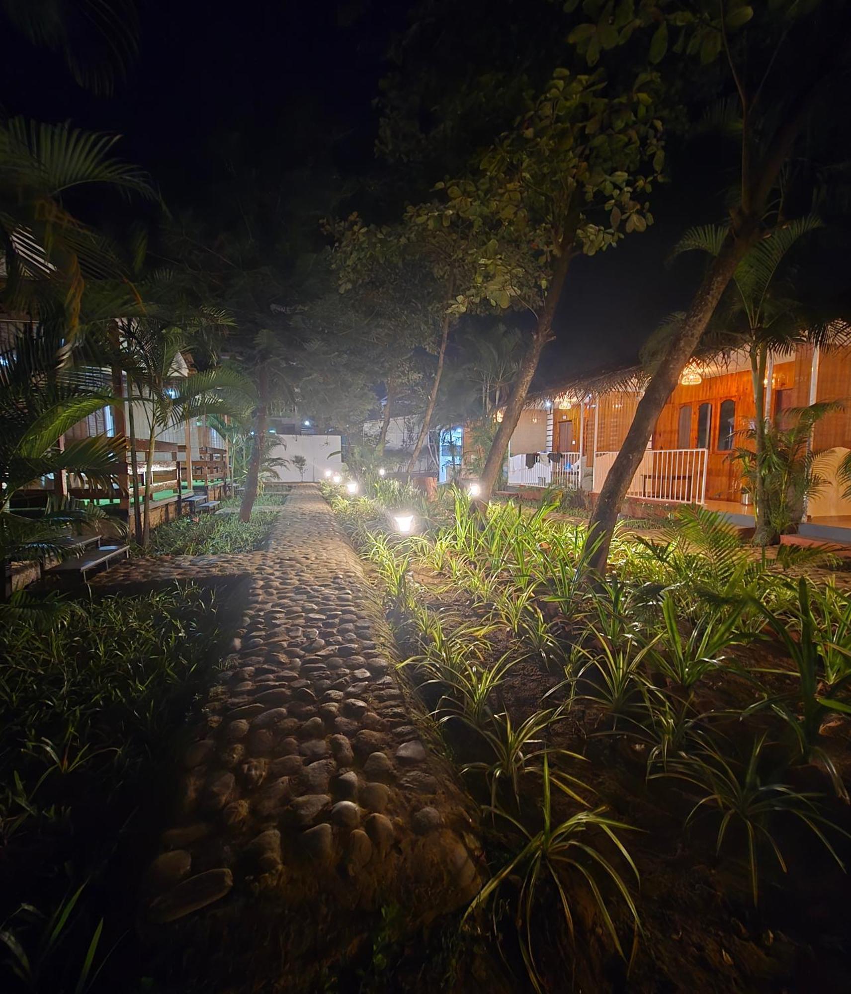 Orange Sky Inn Canacona Exterior photo